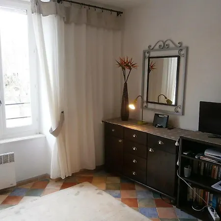 Maison Place Du Marche