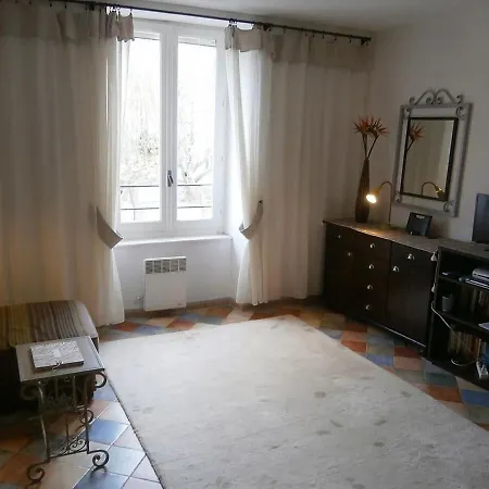Maison Place Du Marche 아파트 *