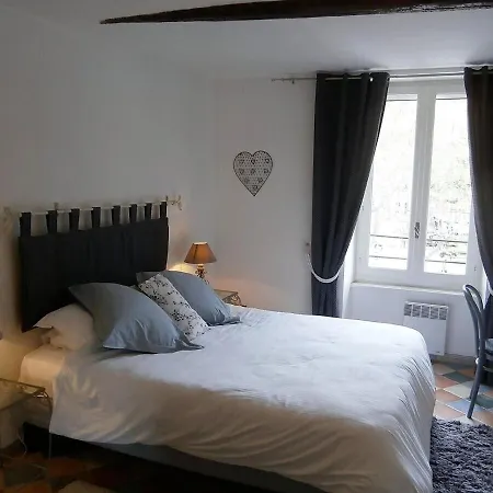 Maison Place Du Marche 아파트 *